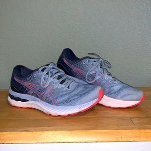 Asics Gel-Nimbus 23 - like new!